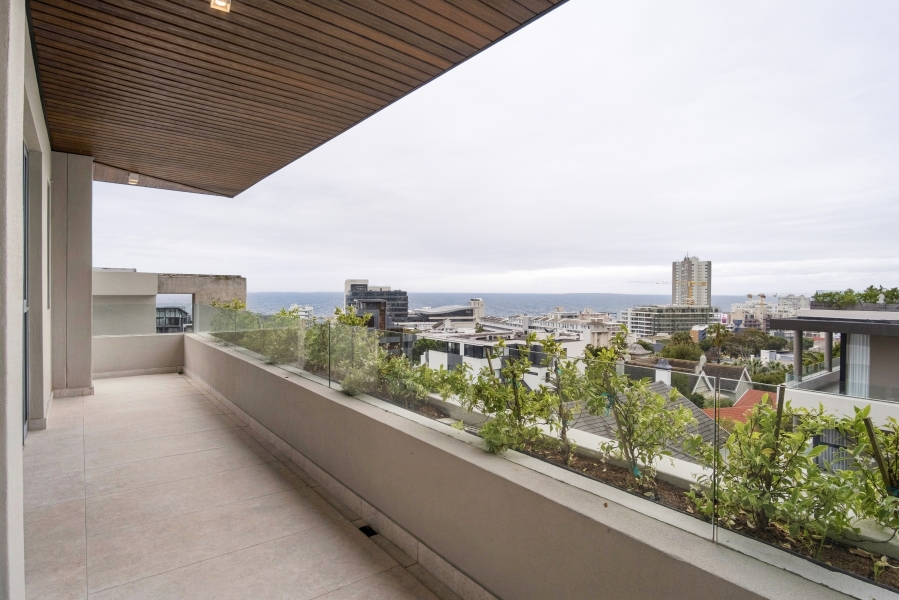 3 Bedroom Property for Sale in Fresnaye Western Cape